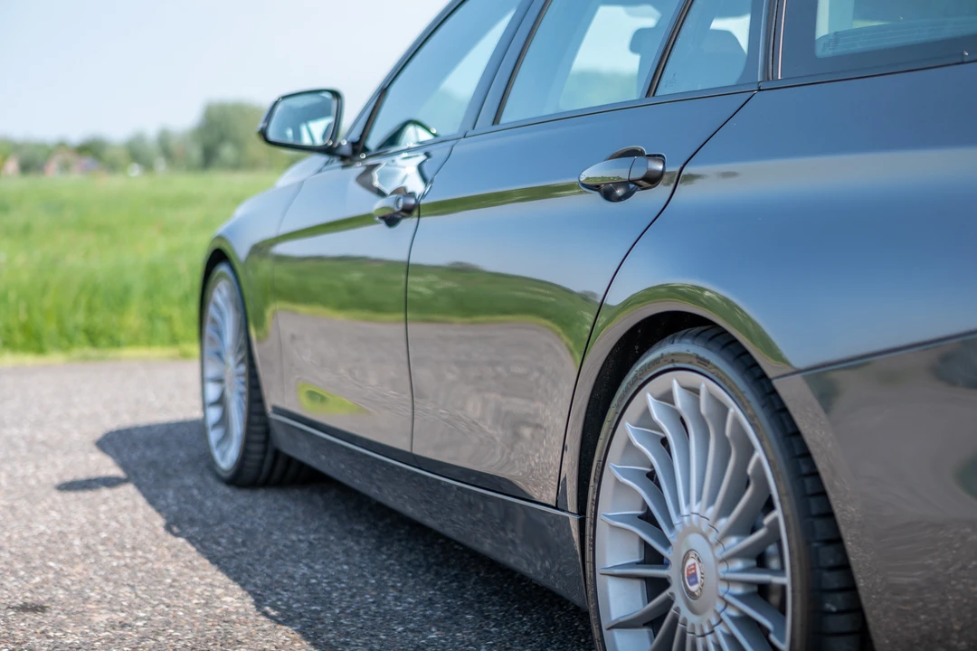 2014 BMW Alpina B3 - Image 22 of 31