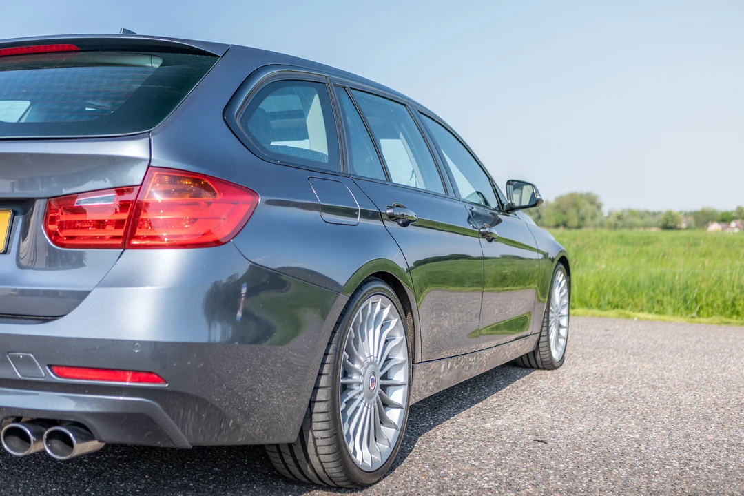 2014 BMW Alpina B3 - Image 28 of 31