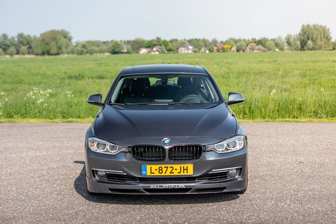 2014 BMW Alpina B3 - Image 11 of 31