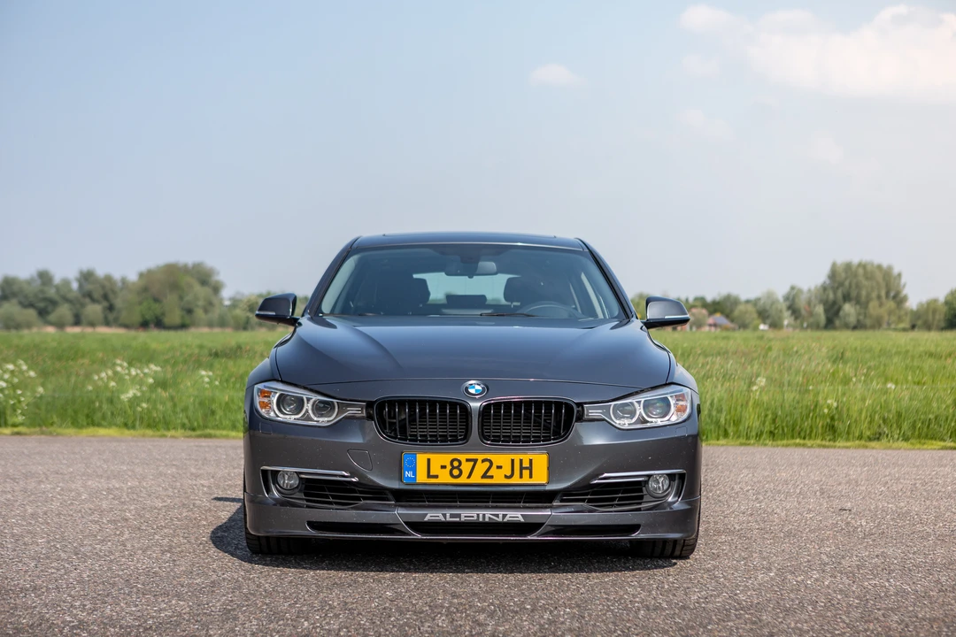 2014 BMW Alpina B3 - Image 2 of 31