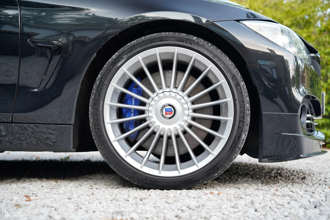 2014 BMW Alpina B4 - Image 17 of 31