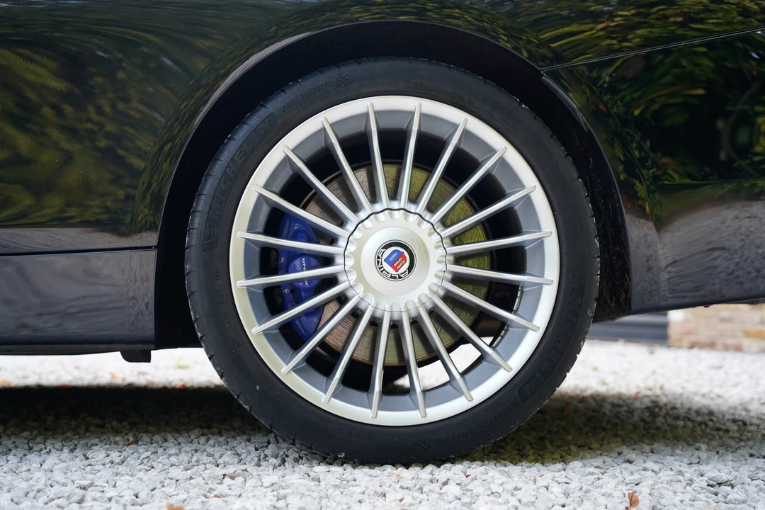 2014 BMW Alpina B4 - Image 24 of 31