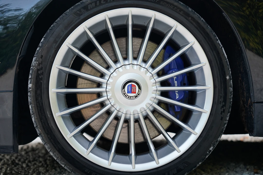 2014 BMW Alpina B4 - Image 27 of 31