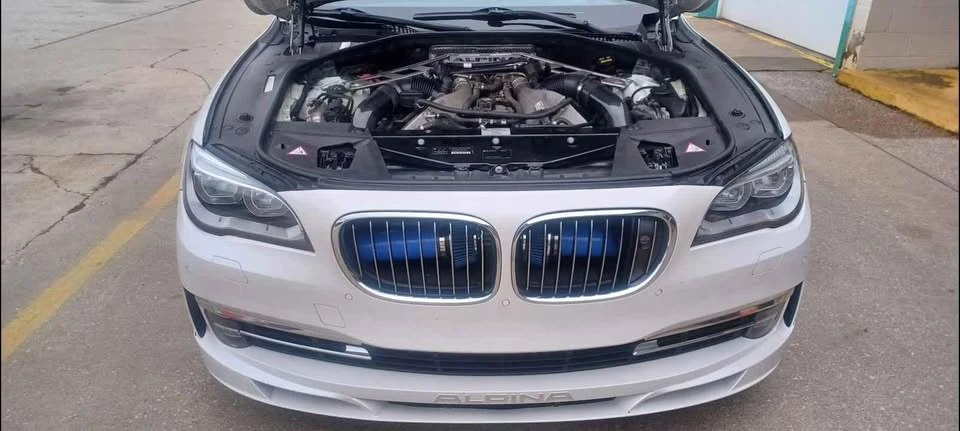 2014 BMW 7 Series - Image 10 of 11