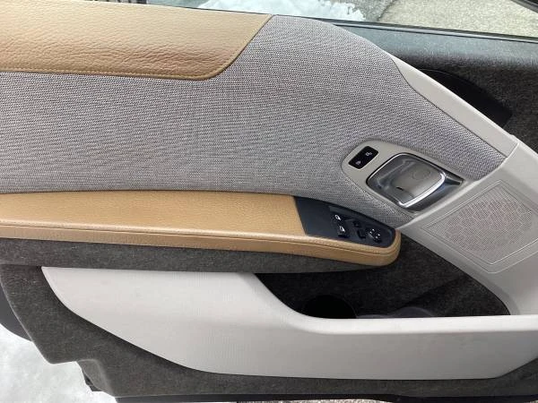 2014 BMW i3 - Image 14 of 21