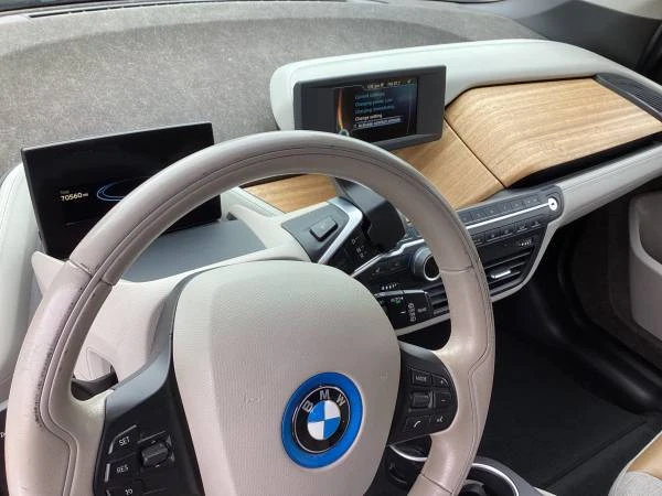 2014 BMW i3 - Image 15 of 21