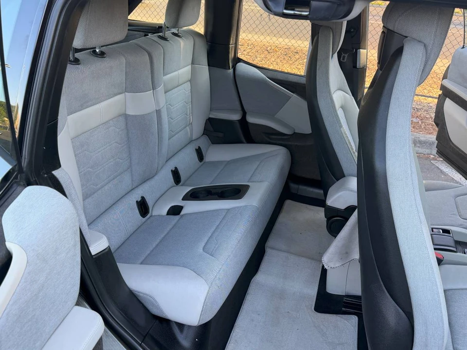 2014 BMW i3 - Image 8 of 17