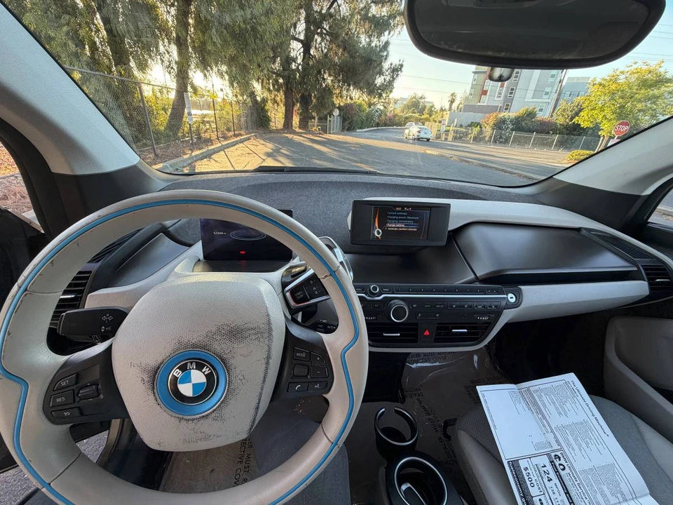 2014 BMW i3 - Image 3 of 17