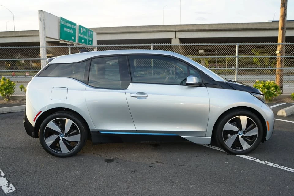 2014 BMW i3 - Image 16 of 20