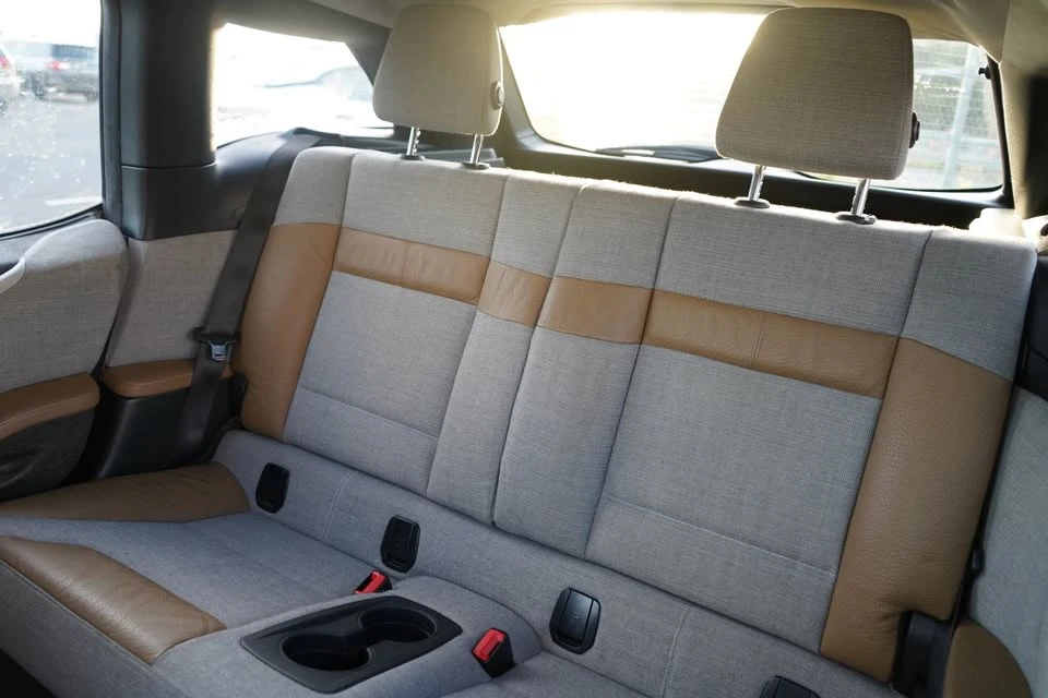 2014 BMW i3 - Image 11 of 20