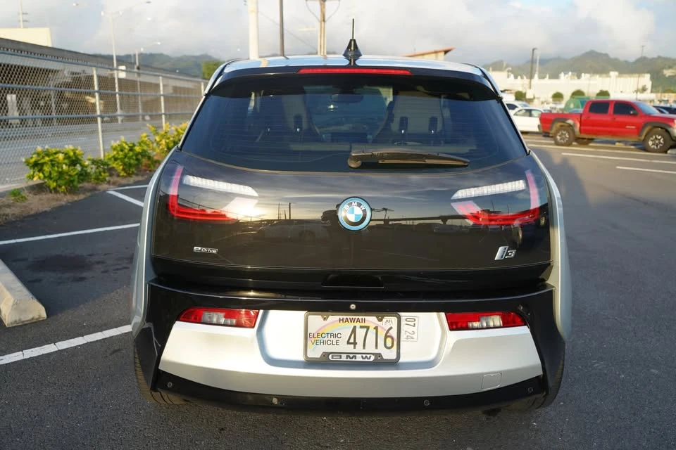 2014 BMW i3 - Image 19 of 20