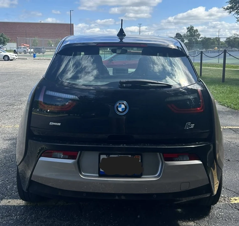 2014 BMW i3 - Image 4 of 10