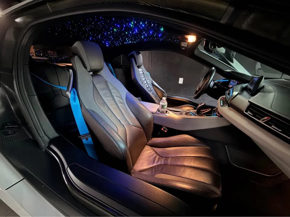 2014 BMW i8 - Image 12 of 17