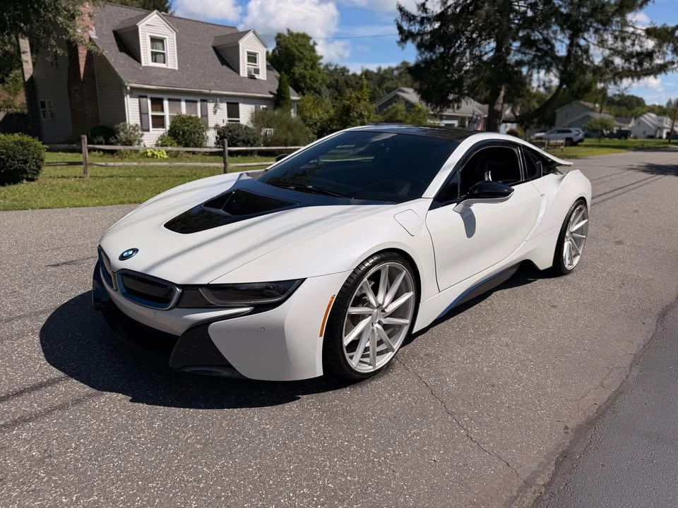 2014 BMW i8 - Image 15 of 17