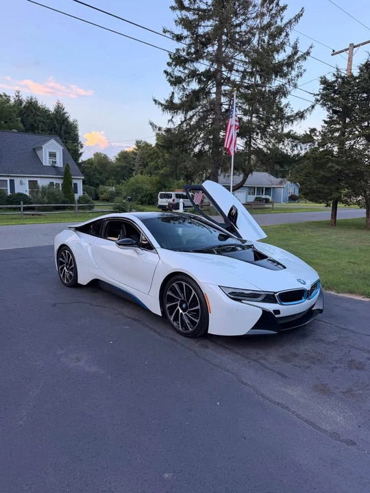 2014 BMW i8 - Image 17 of 17