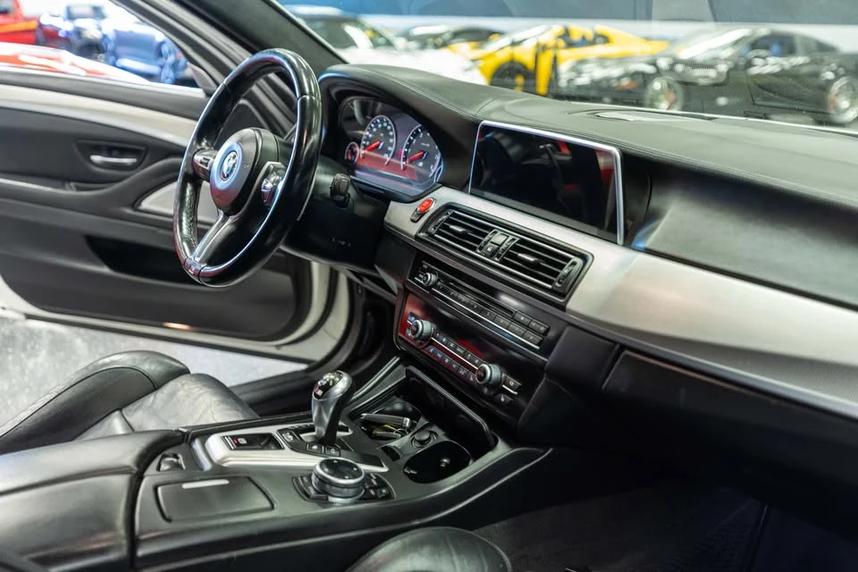 2014 BMW F10 M5 - Image 14 of 15