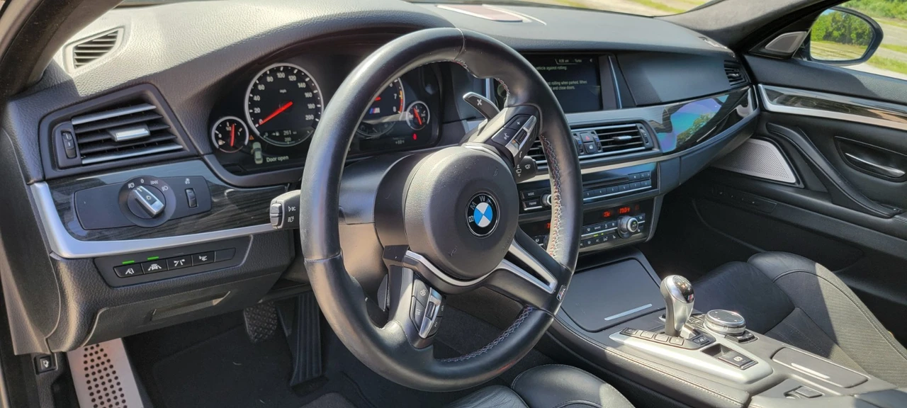 2014 BMW F10 M5 - Image 27 of 31