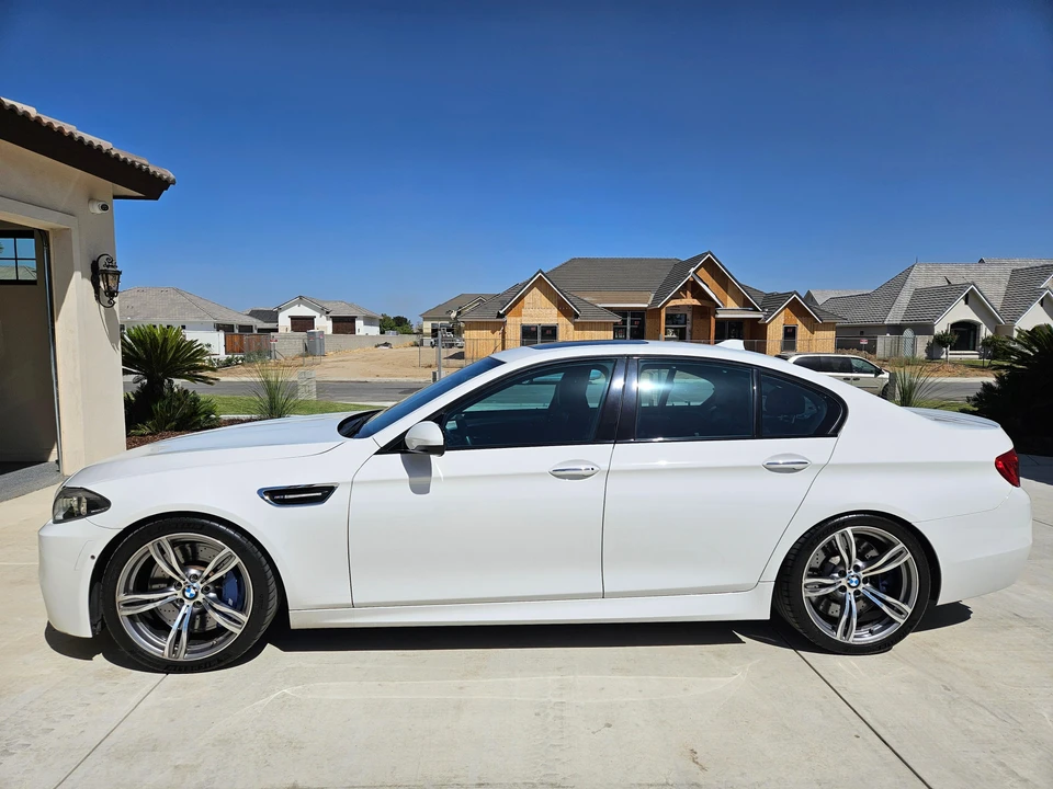 2014 BMW F10 M5 - Image 9 of 31