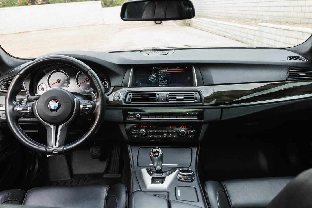 2014 BMW F10 M5 - Image 24 of 31
