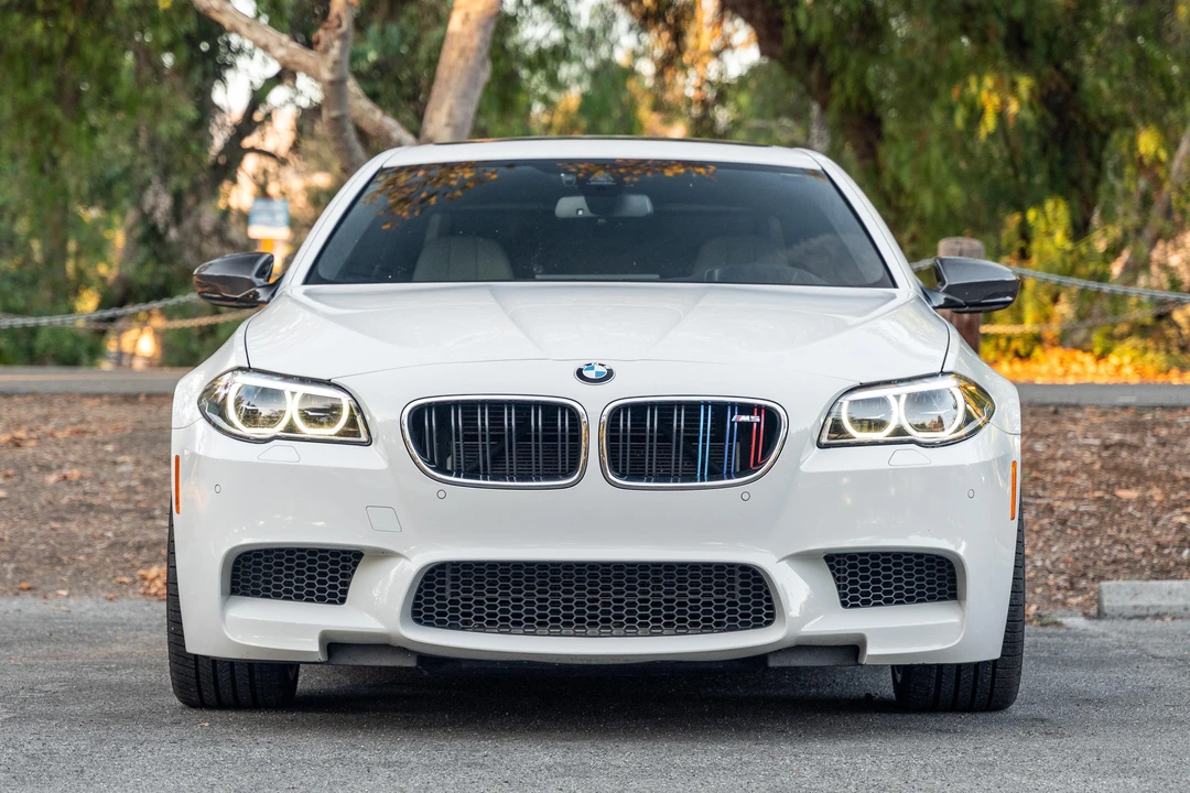 2014 BMW F10 M5 - Image 2 of 31