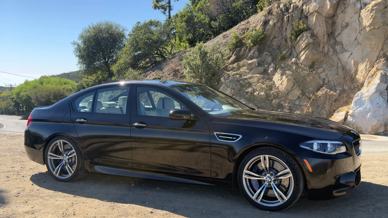 2014 BMW F10 M5 - Image 14 of 31