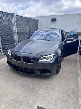 2014 BMW M5 Sedan 4D