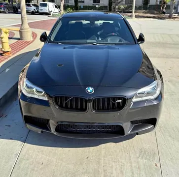 2014 BMW M5 Sedan