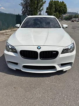 2014 BMW M5 Sedan