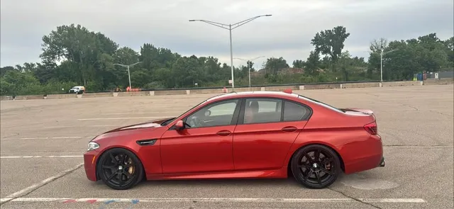 2014 BMW M5 Sedan 4D