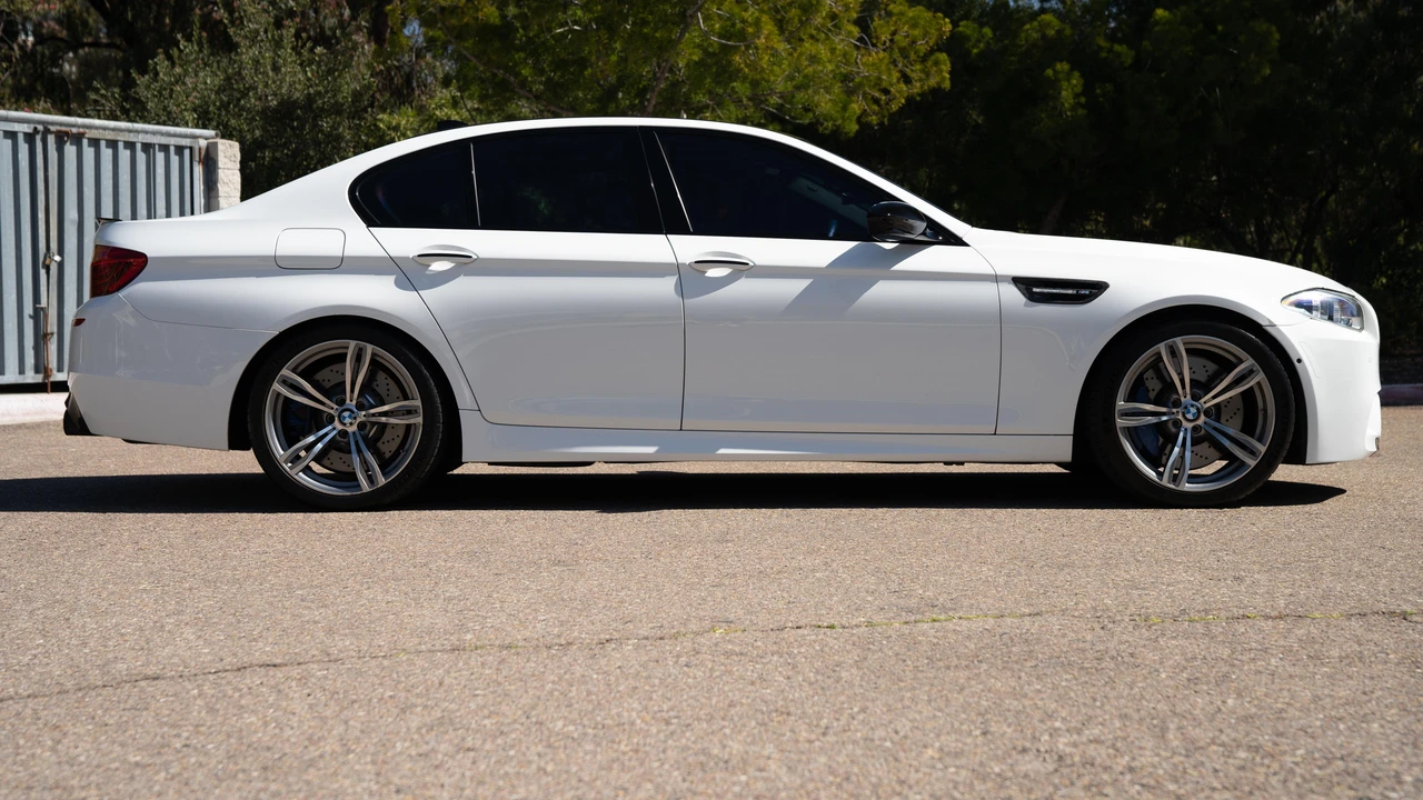 2014 BMW F10 M5 - Image 16 of 31