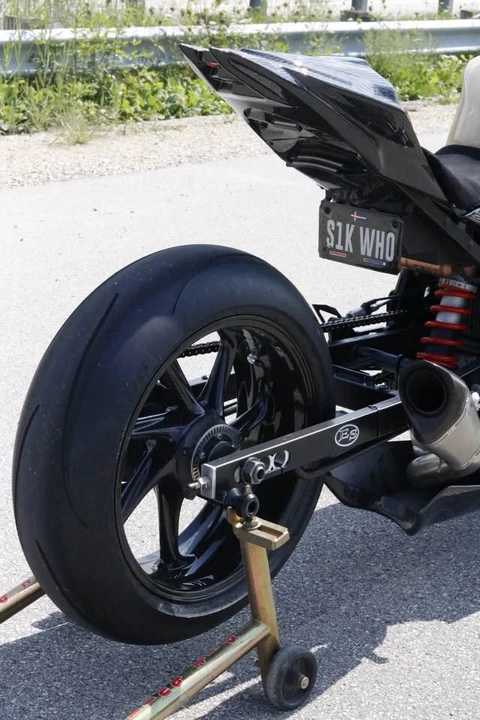 2014 BMW S1000 - Image 7 of 12