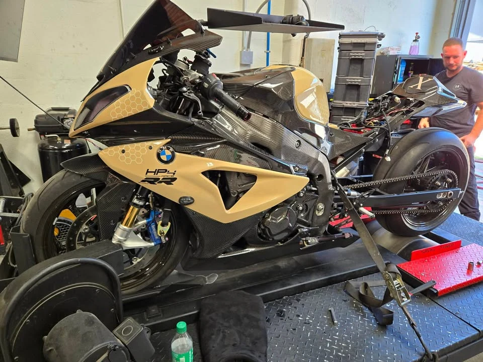 2014 BMW S1000 - Image 2 of 12