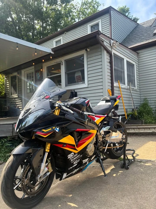2014 BMW S1000 - Image 2 of 7