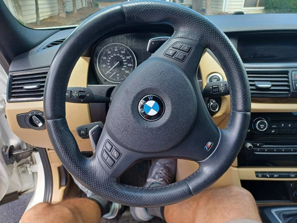 2014 BMW E84 X1 - Image 7 of 16