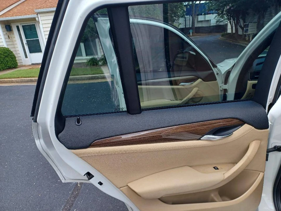 2014 BMW E84 X1 - Image 12 of 16