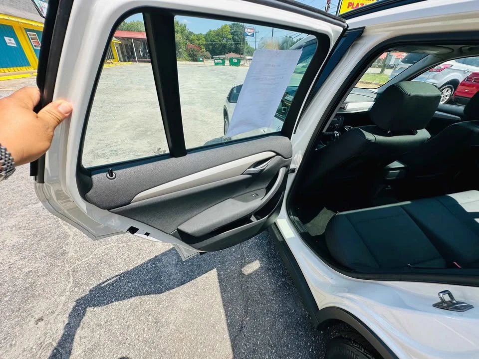 2014 BMW E84 X1 - Image 10 of 19