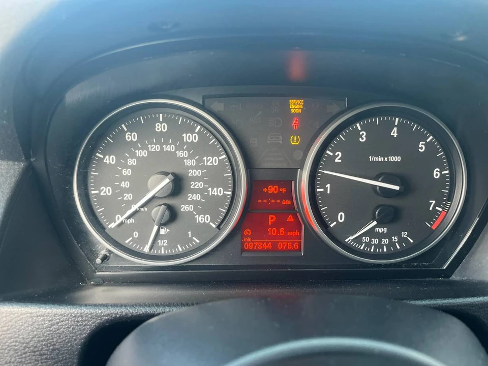 2014 BMW E84 X1 - Image 3 of 24