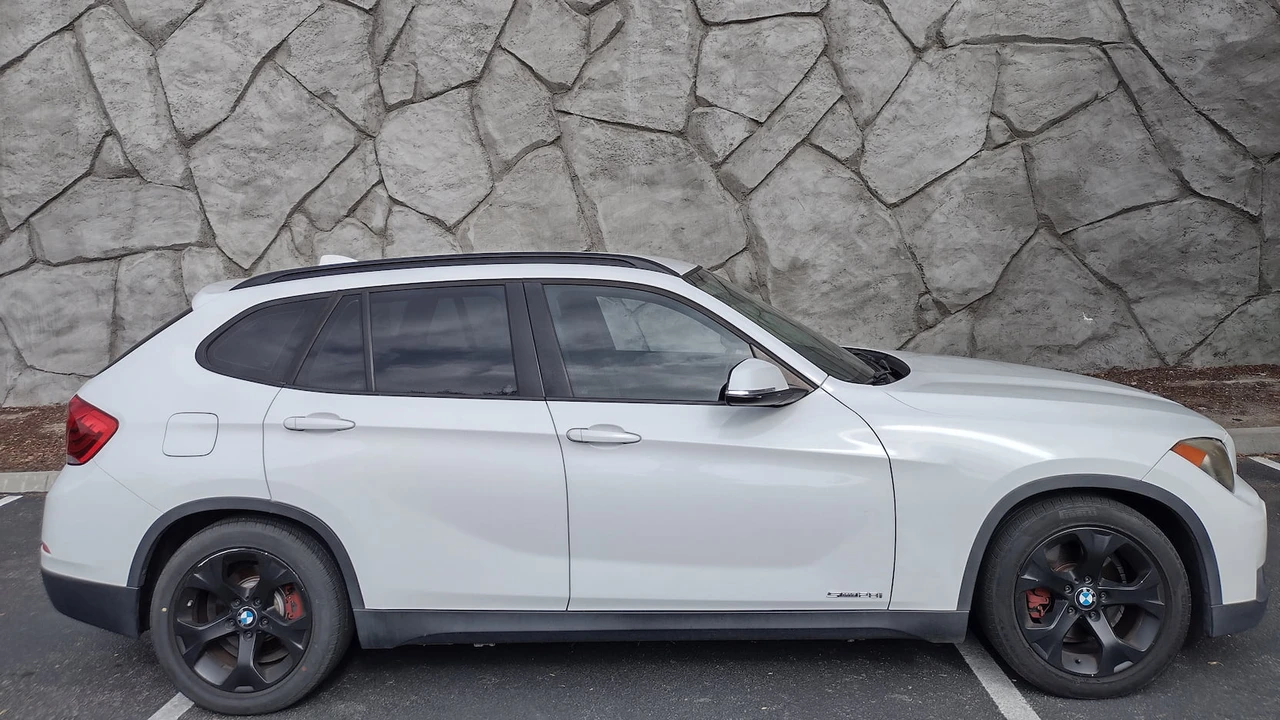 2014 BMW E84 X1 - Image 2 of 10