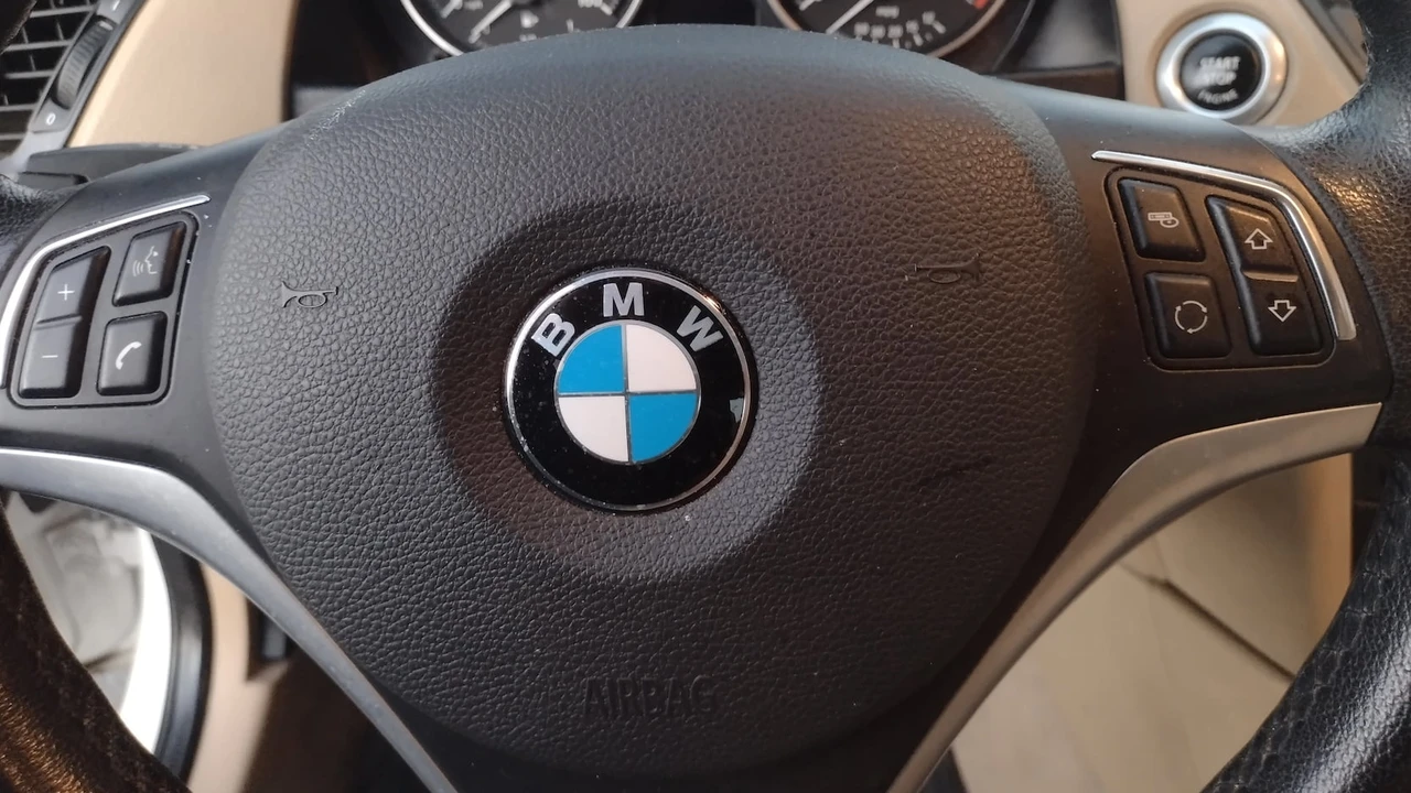 2014 BMW E84 X1 - Image 6 of 10
