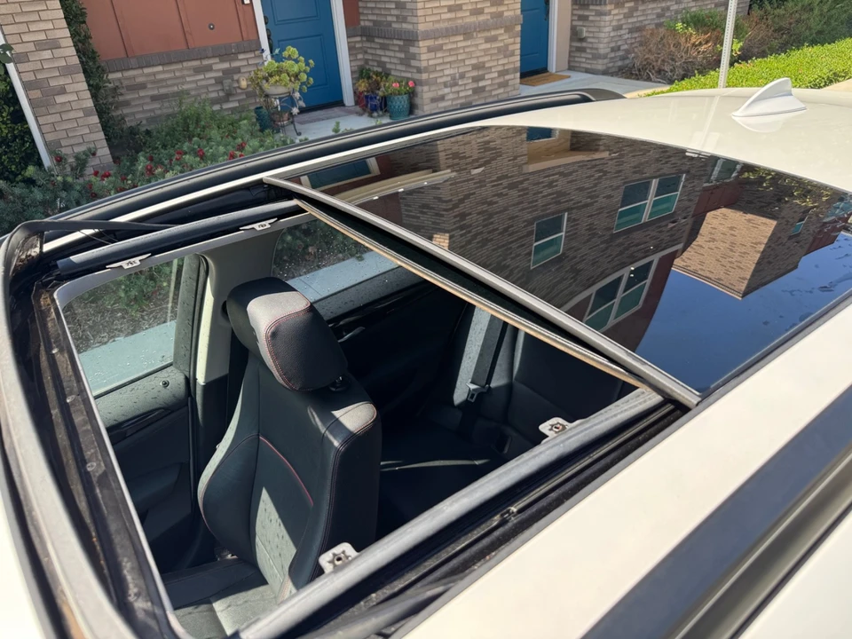 2014 BMW E84 X1 - Image 14 of 21