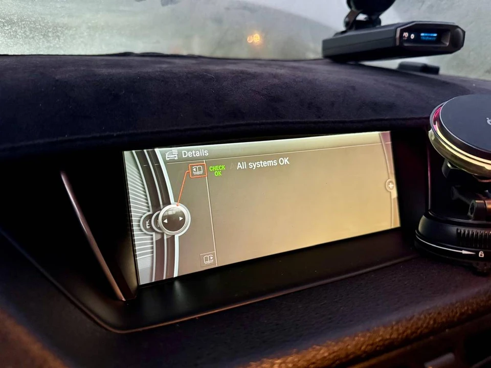 2014 BMW E84 X1 - Image 12 of 23