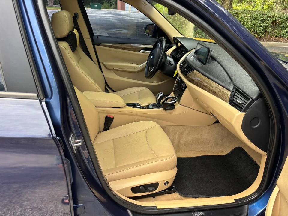2014 BMW E84 X1 - Image 14 of 17