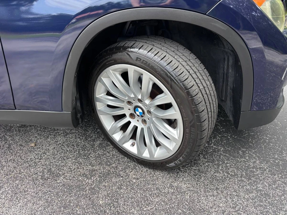 2014 BMW E84 X1 - Image 9 of 17