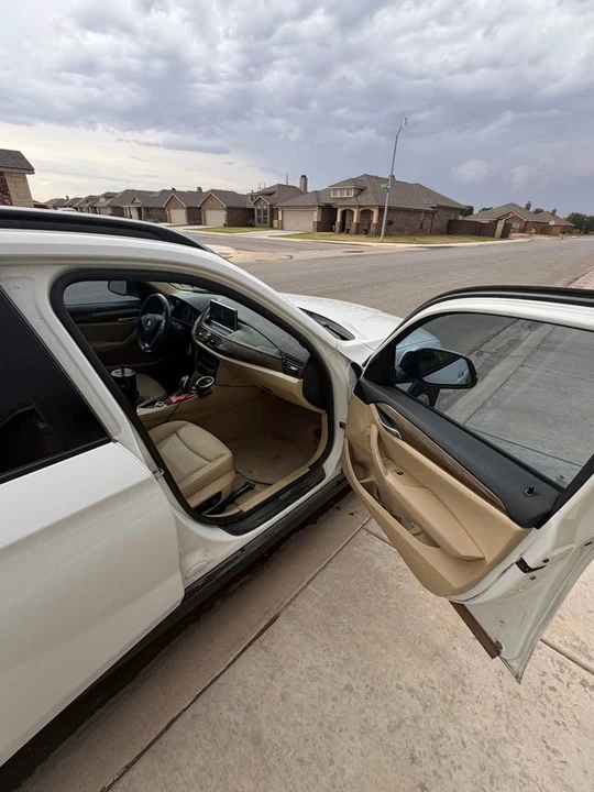 2014 BMW E84 X1 - Image 11 of 16