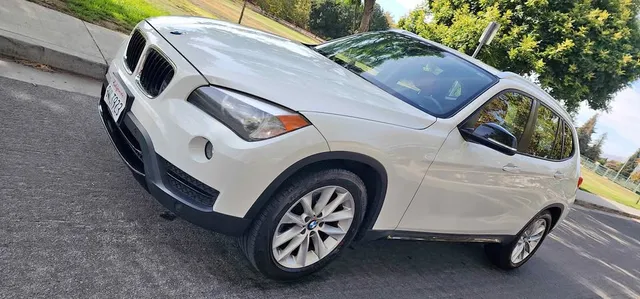 2014 BMW X1 sDrive28i Sport Utility 4D