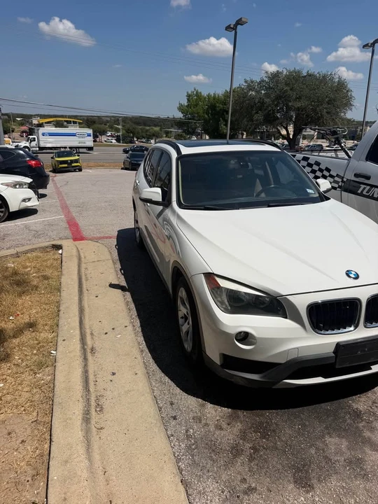 2014 BMW E84 X1 - Image 2 of 10