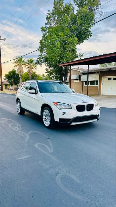 2014 BMW E84 X1 - Image 9 of 15