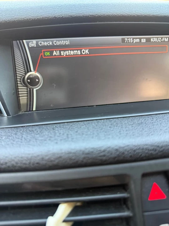 2014 BMW E84 X1 - Image 11 of 16