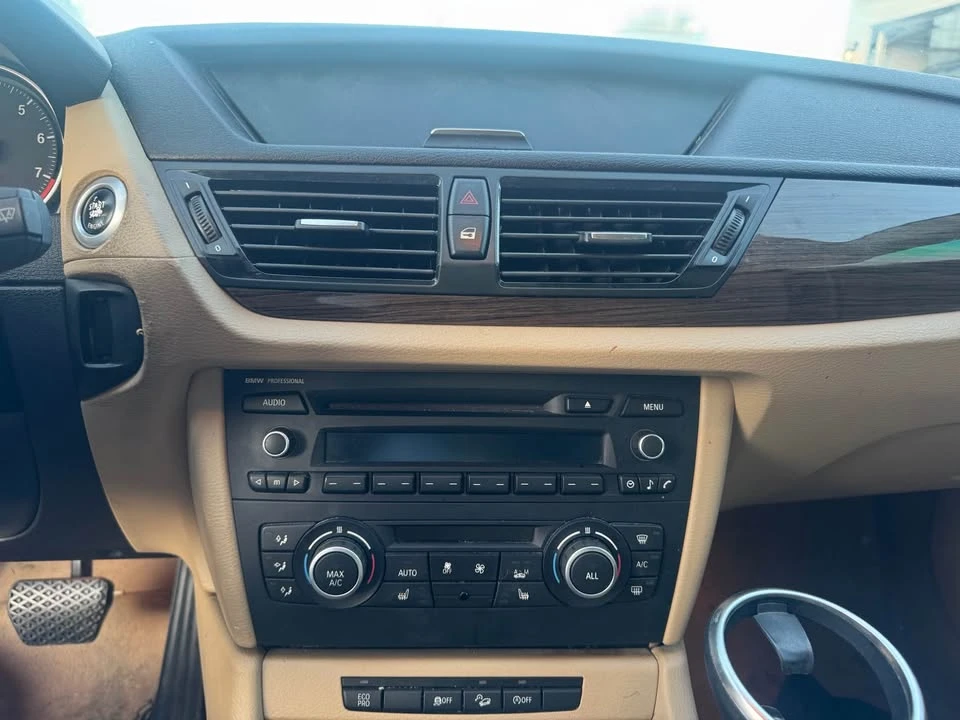 2014 BMW E84 X1 - Image 7 of 8