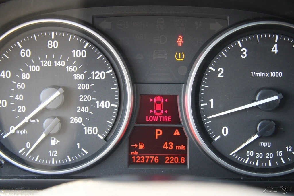 2014 BMW E84 X1 - Image 17 of 21